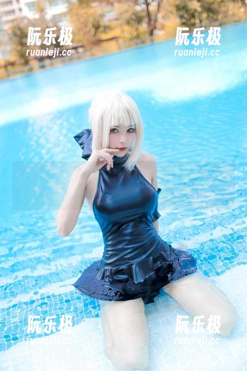 Kitkat Cosplay 这张图片,来自Kitkat Cosplay的女仆装系列,贞德Alter不容小觑哦~